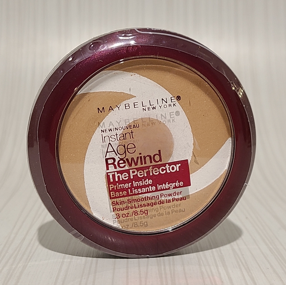 Maybelline Instant Age Rewind "The Perfector" Primer Skin Smoothing Powder New
